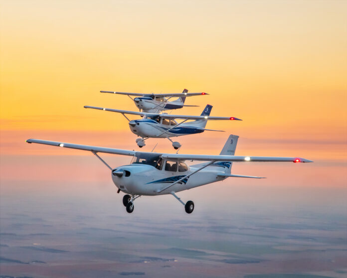 Photo: Textron Aviation - Cessna Skyhawk, Skylane and Turbo Stationair in formation