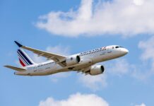 Airbus delivers first of 60 A220s to Air France Photo: Airbus - Air France Airbus A220