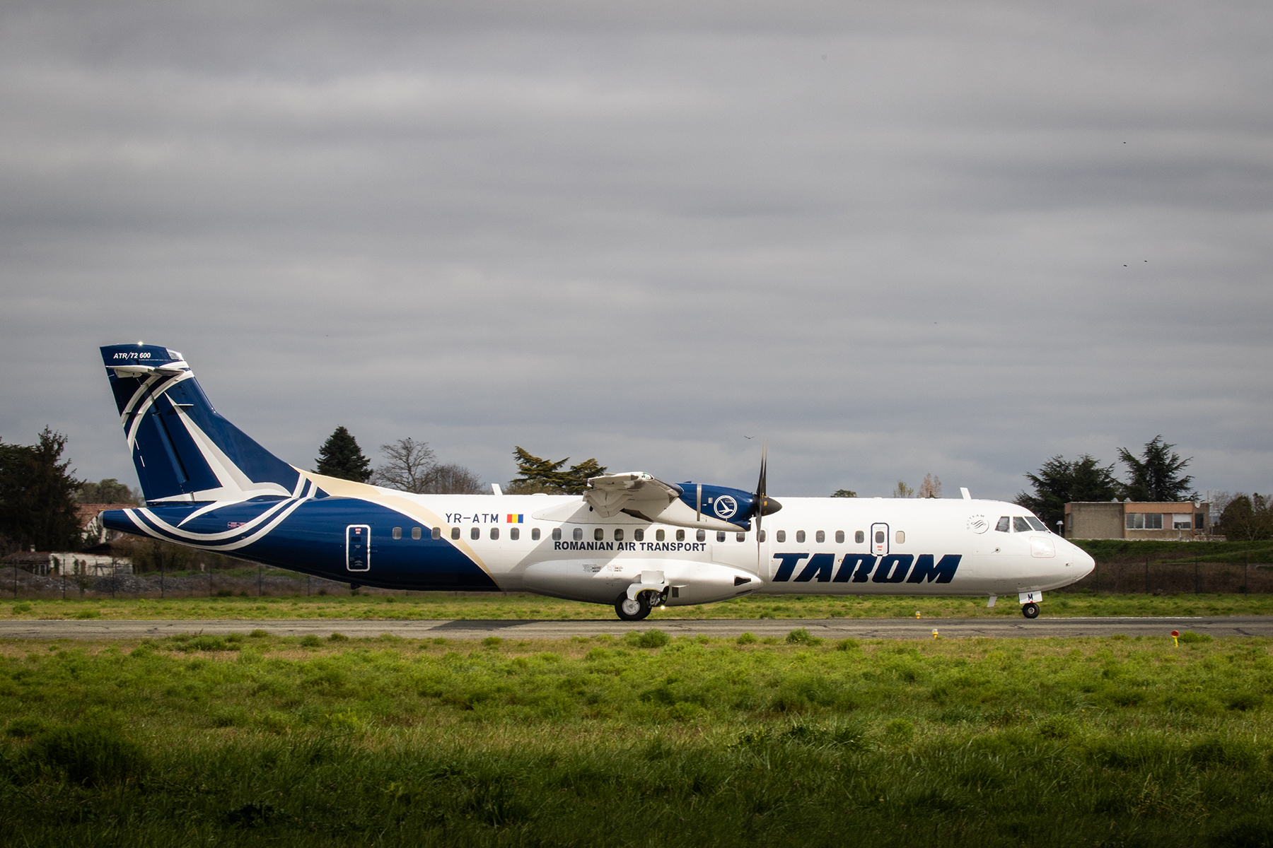 Photo: ATR - TAROM ATR 72-600
