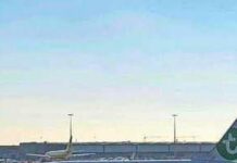 Transavia B737 evacuates passengers on taxiway