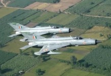 Two pilots are killed as Indian AF MiG-21 crashes in Barmer