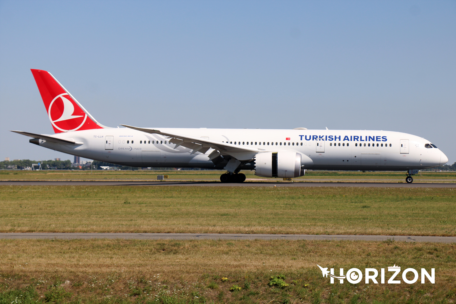 Turkish Airlines Boeing 787-9 Dreamliner TC-LLH. Photo: Stephen Borg