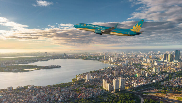 Vietnam Airlines Selects 50 Boeing 737 MAX Airplanes to Grow its Fleet