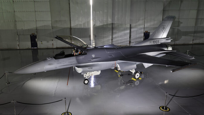 Lockheed Martin and Slovak Republic Minister of Defence Unveil Country’s First F-16 Block 70 Aircraft