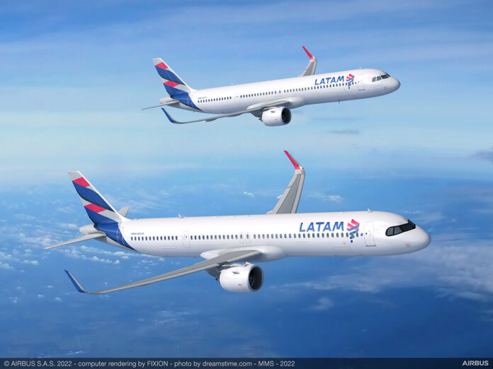 ALC delivers first of eight new Airbus A321 to LATAM Airlines