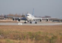 Il-96-400M prototype aircraft completes first flight Il-96-400M prototype aircraft completes first flight