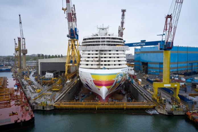 NCL and Fincantieri celebrate float out of Norwegian Aqua