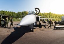 Swedish Air Force extend Gripen maintenance contract with SAAB Swedish Air Force extend Gripen maintenance contract with SAAB