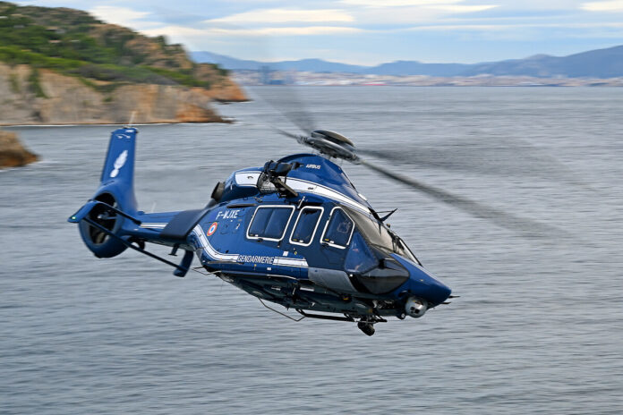 Airbus delivers first H160 for the Gendarmerie Nationale