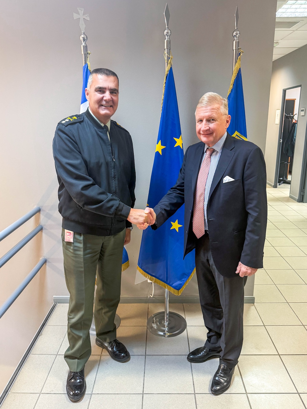 Greece procures Camcopter® S-100 UAS for new FDI Frigates