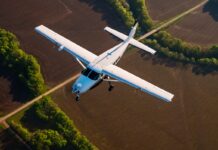Cessna Caravans boost USDA’s fight versus crop-damaging insects Cessna Caravans boost USDA’s fight versus crop-damaging insects